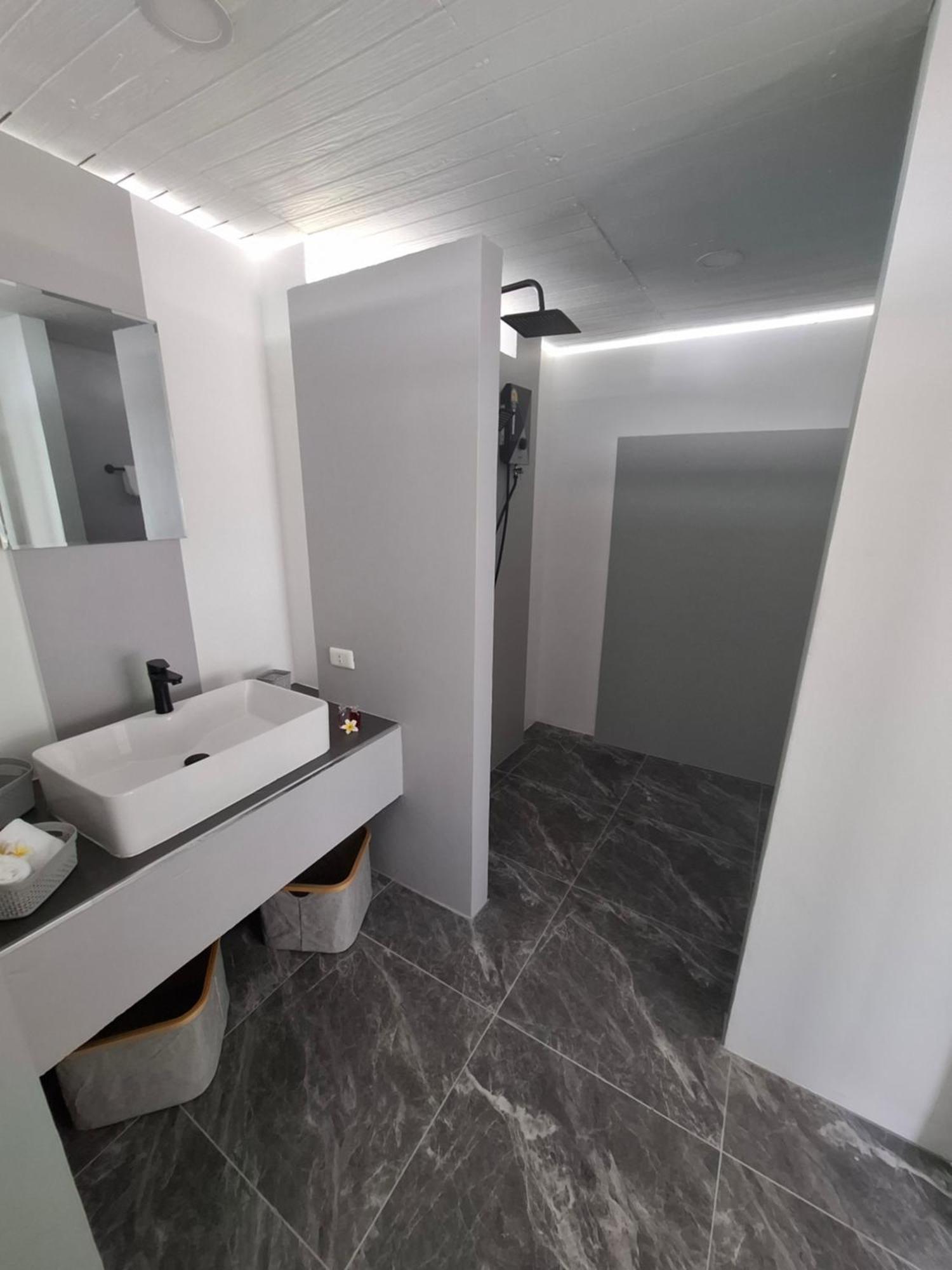 Thiptara Resort - Adults Only Мае Нам Екстериор снимка